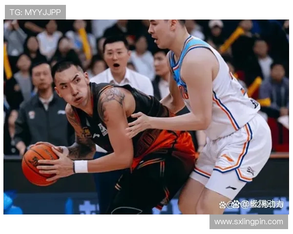 CBA精彩对决回放新疆队与山东队的巅峰对决全程回顾