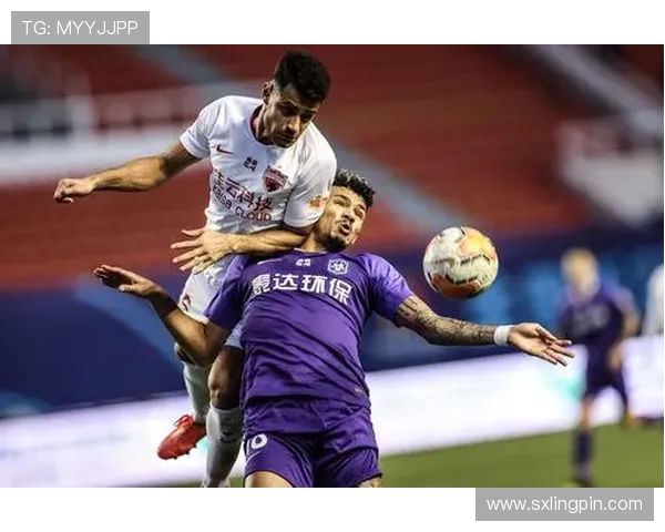 中超精彩对决深圳队迎战泰达队全力争胜展现足球魅力